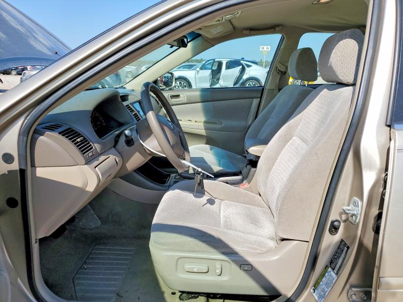 Photo 7 from auction – 2004 TOYOTA CAMRY with VIN 4T1BF32K94U572847