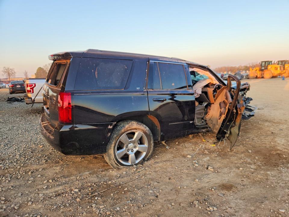 Photo 3 from auction – 2016 CHEVROLET TAHOE with VIN 1GNSKBKC1GR449092