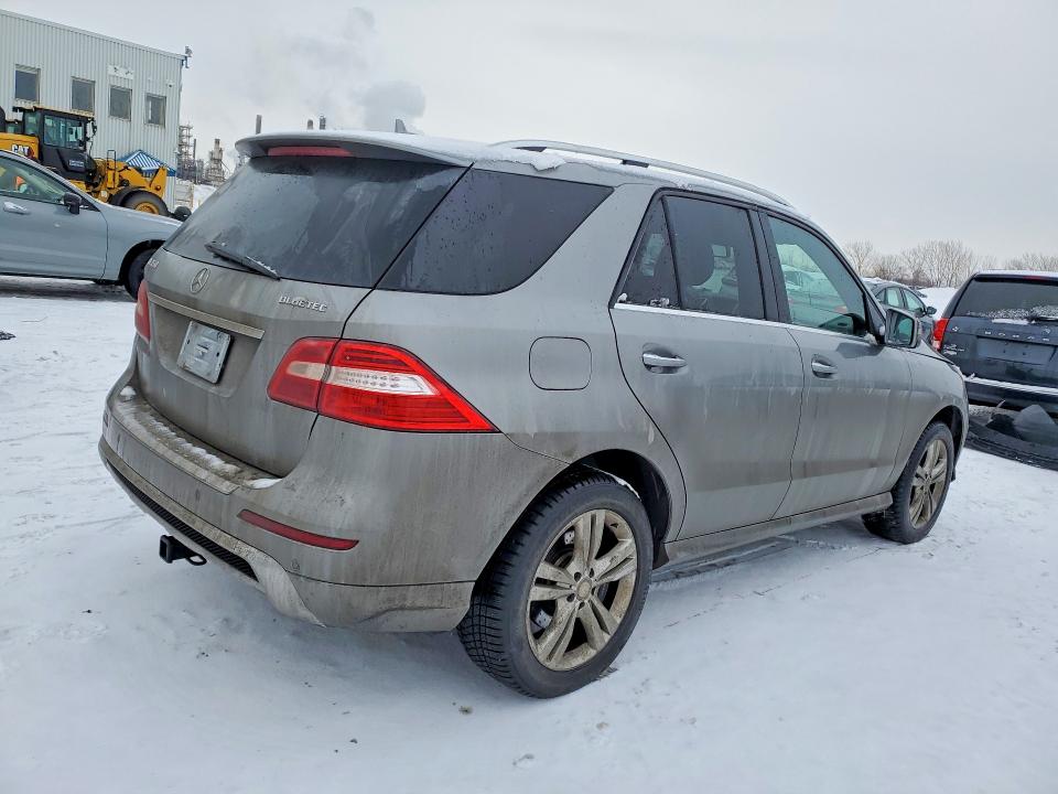 Photo 3 from auction – 2015 MERCEDES-BENZ ML with VIN 4JGDA2EB8FA506291