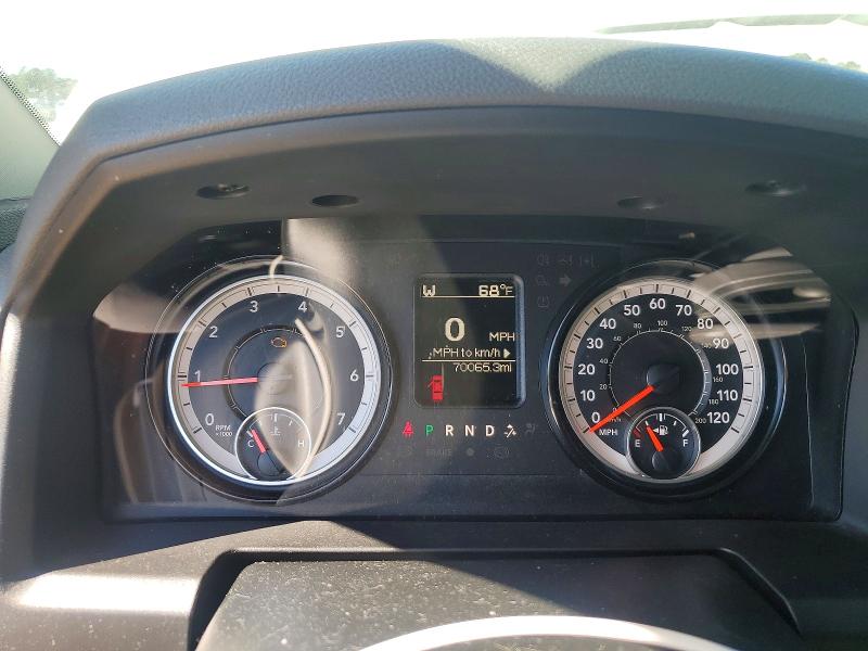 Photo 9 from auction – 2018 RAM 1500 with VIN 1C6RR6KG8JS299972