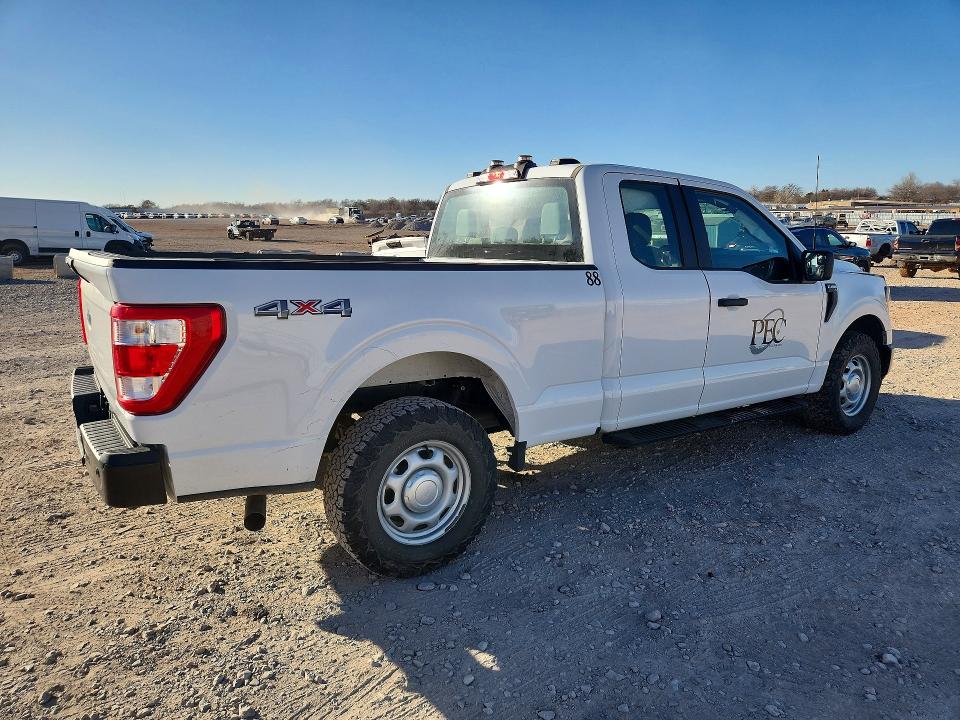 Photo 3 from auction – 2023 FORD F150 with VIN 1FTFX1E52PKE29347