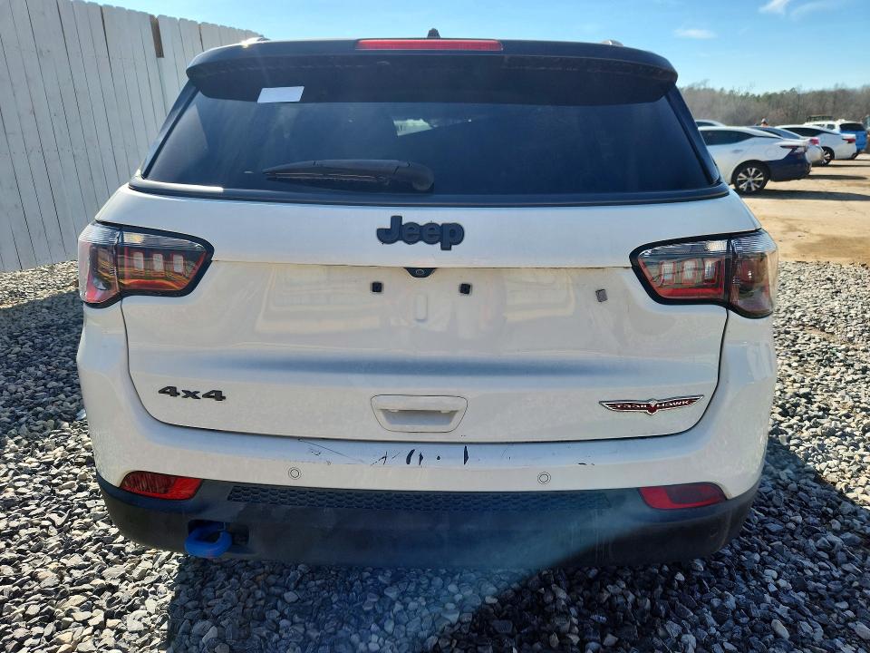 Photo 6 from auction – 2021 JEEP COMPASS with VIN 3C4NJDDB6MT529337