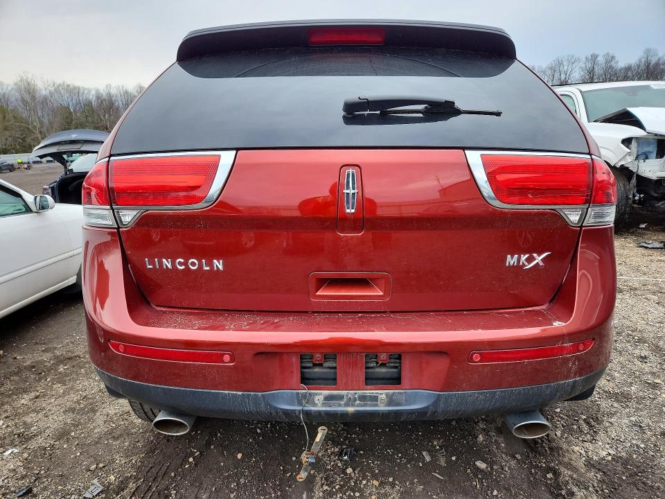 Photo 6 from auction – 2015 LINCOLN TOWNHOUSE MKX with VIN 2LMDJ6JK7FBL30971