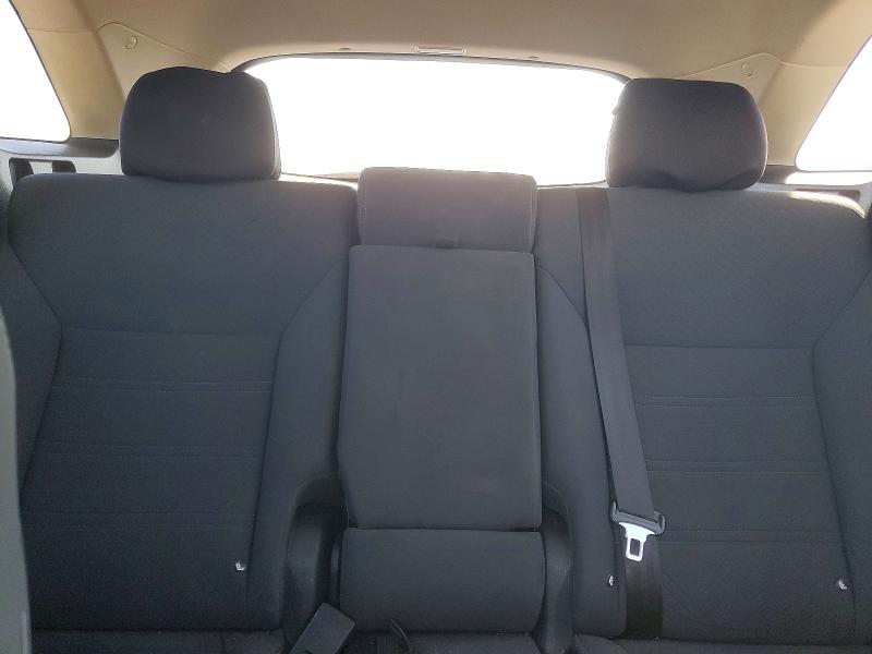 Photo 10 from auction – 2016 KIA SORENTO with VIN 5XYPG4A36GG167865