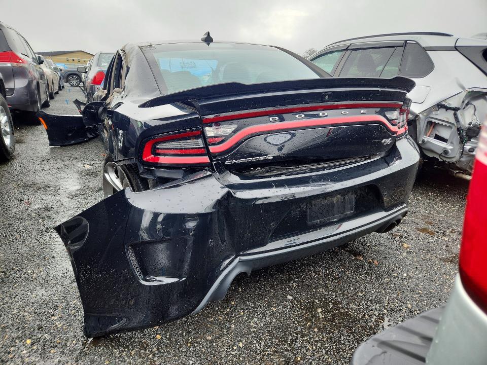 Photo 6 from auction – 2022 DODGE CHARGER R/T with VIN 2C3CDXCT3NH132760