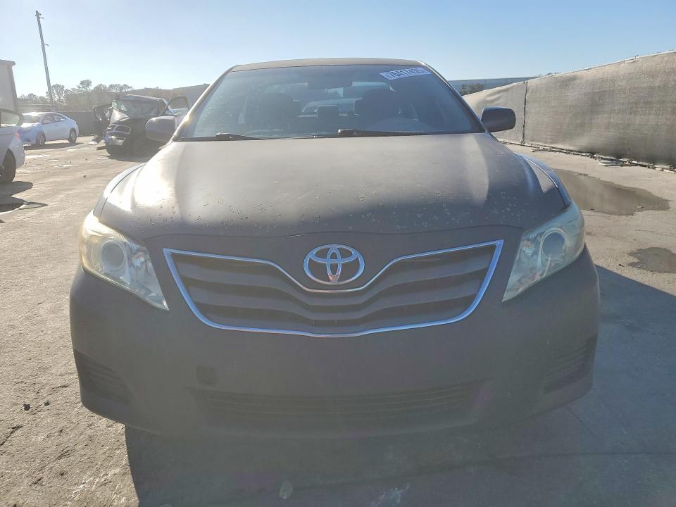 Photo 5 from auction – 2010 TOYOTA CAMRY BASE with VIN 4T1BF3EK7AU093432