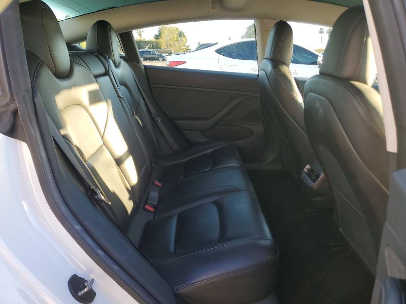 Photo 10 from auction – 2019 TESLA MODEL 3 with VIN 5YJ3E1EA2KF397155