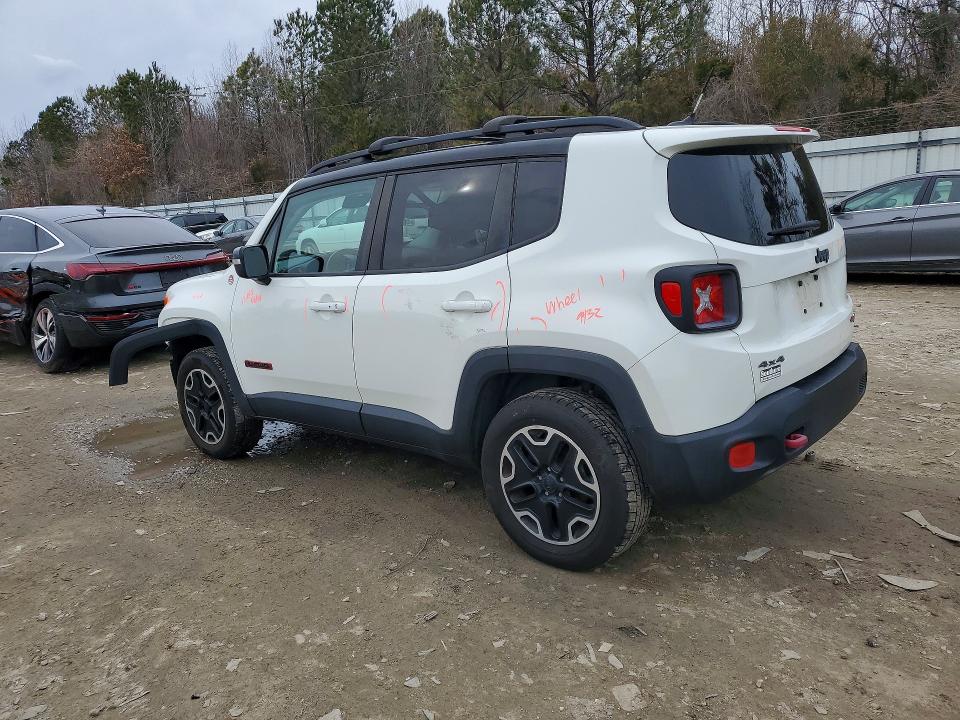 Photo 2 from auction – 2016 JEEP RENEGADE with VIN ZACCJBCT7GPD24353