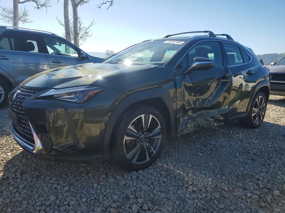 LEXUS UX 2022 with VIN JTHX9JBH9N2060852 - Photo from auction
