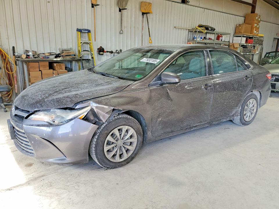 TOYOTA CAMRY 2015 with VIN 4T4BF1FK6FR500723 - Photo from auction