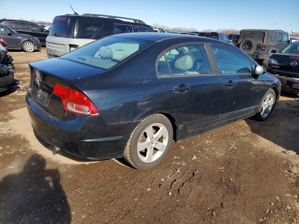 Photo 3 from auction – 2008 HONDA CIVIC with VIN 1HGFA16808L100217