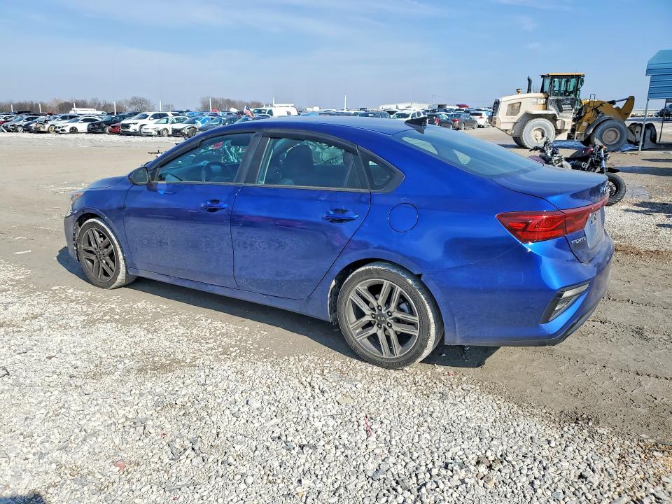Photo 2 from auction – 2019 KIA FORTE with VIN 3KPF34AD8KE104269