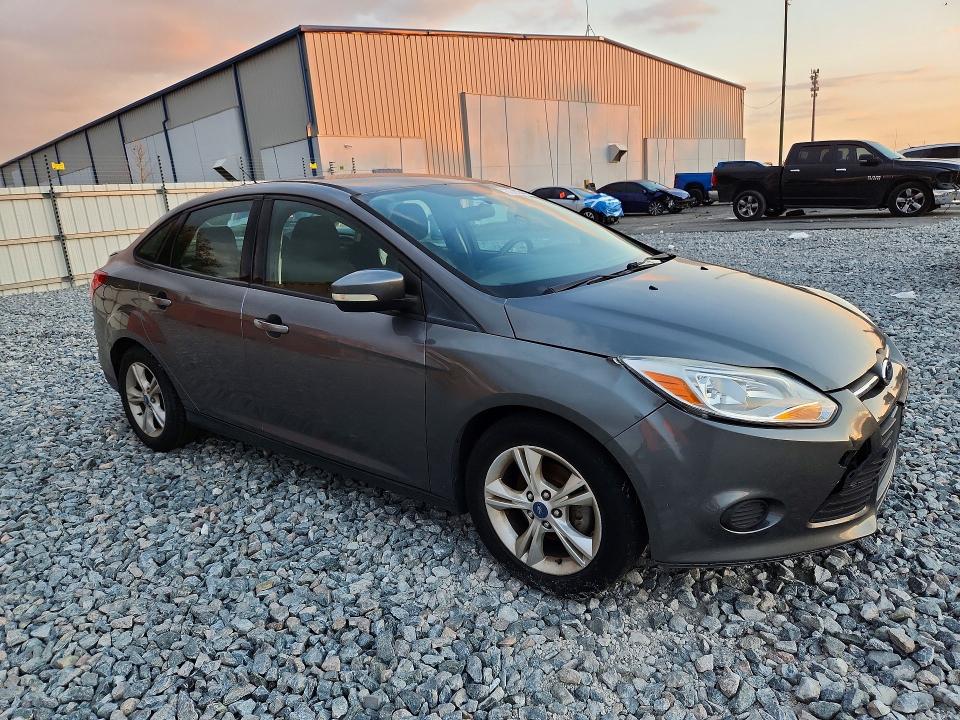 Photo 4 from auction – 2013 FORD FOCUS with VIN 1FADP3F27DL217868