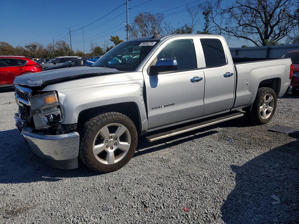 CHEVROLET SILVERADO 2015 with VIN 1GCRCPEC3FZ304597 - Photo from auction