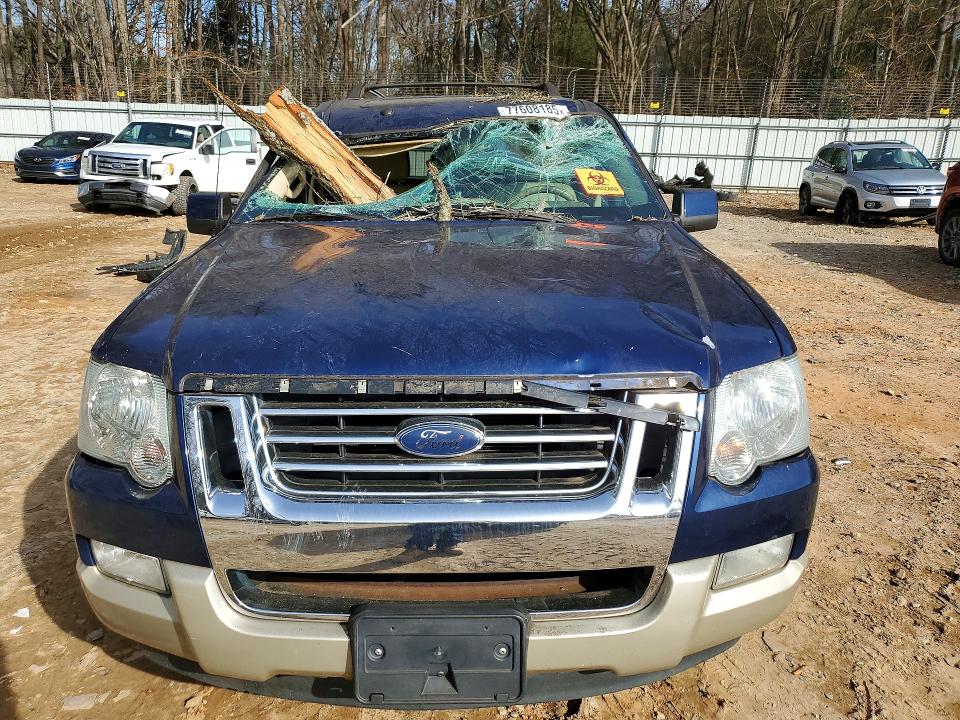 Photo 5 from auction – 2006 FORD EXPLORER E with VIN 1FMEU64836UB55796