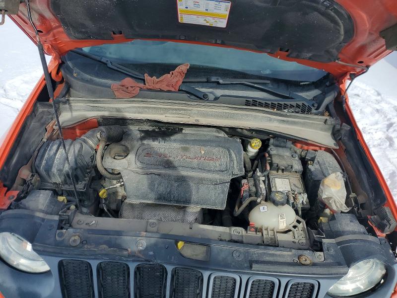 Photo 12 from auction – 2015 JEEP RENEGADE with VIN ZACCJBCT2FPB22471