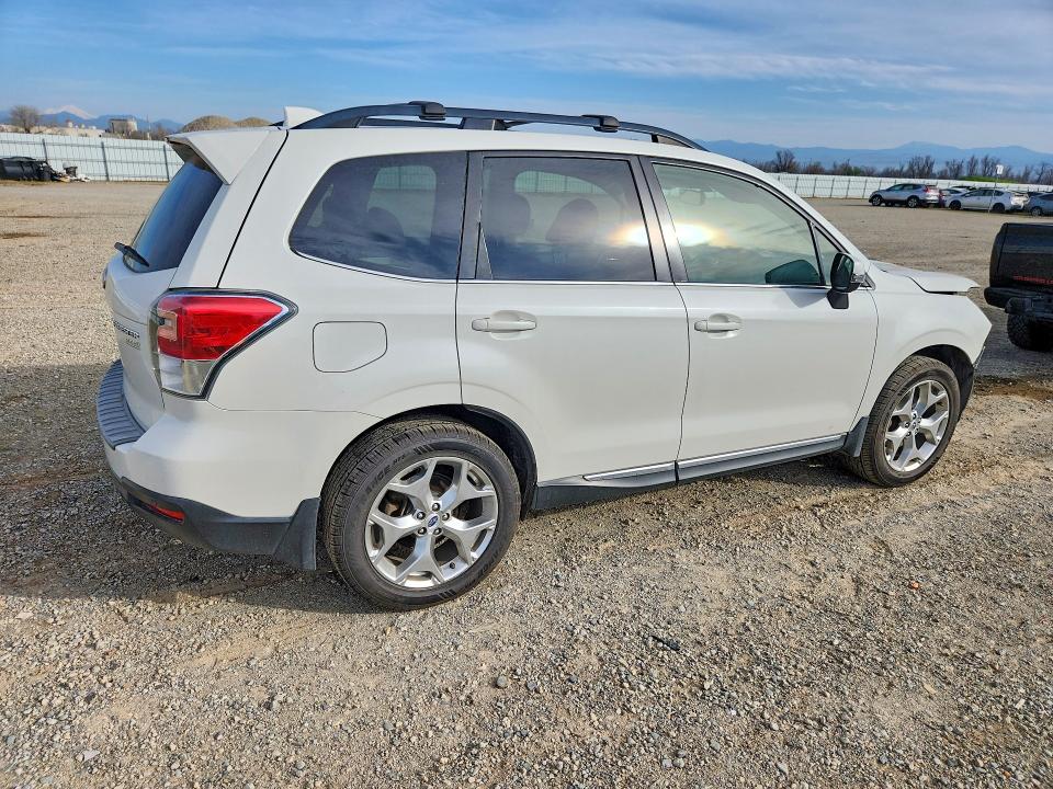 Photo 3 from auction – 2017 SUBARU FORESTER 2 with VIN JF2SJAWC4HH802272