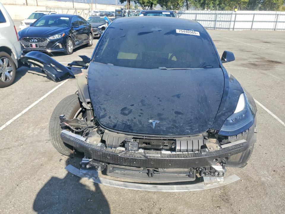 Photo 5 from auction – 2021 TESLA MODEL 3 with VIN 5YJ3E1EA4MF921845