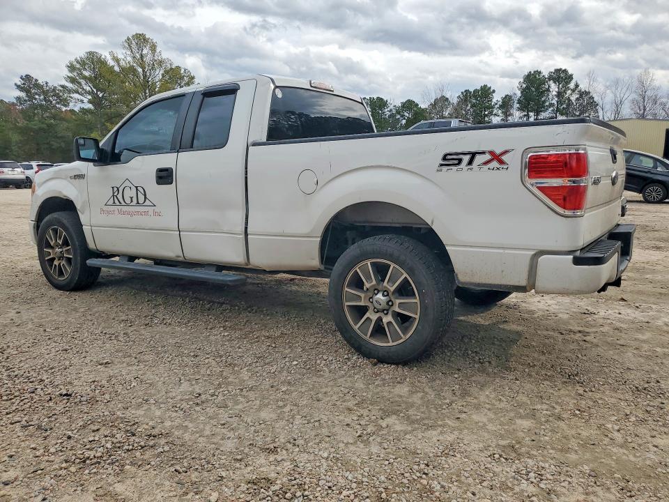 Photo 2 from auction – 2014 FORD F150 with VIN 1FTFX1EF8EFC14022
