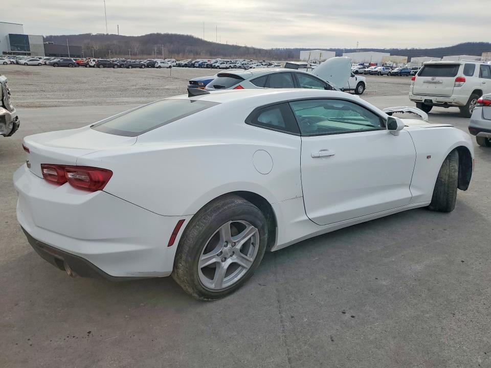 Photo 3 from auction – 2023 CHEVROLET CAMARO LS with VIN 1G1FB1RX2P0150060