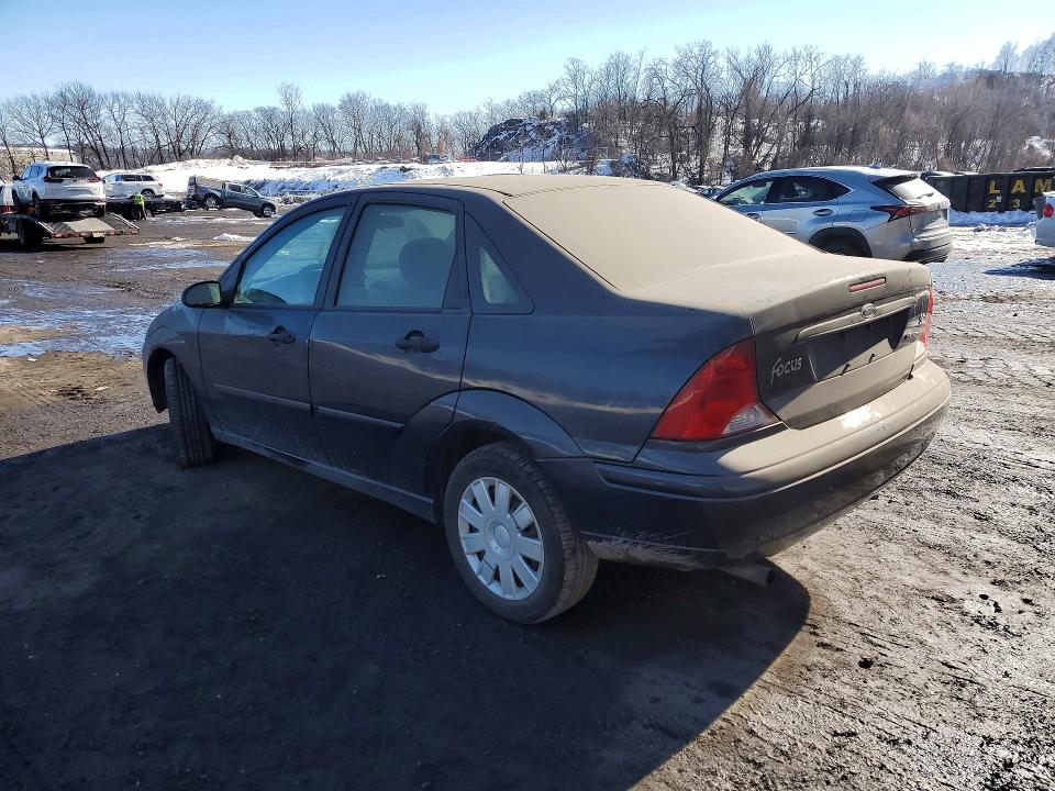 Photo 2 from auction – 2004 FORD FOCUS with VIN 1FAFP34ZX4W143997