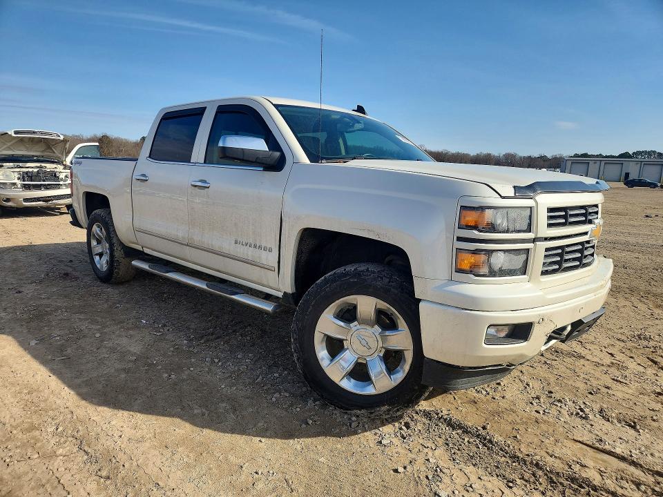 Photo 4 from auction – 2015 CHEVROLET SILVERADO with VIN 3GCUKSEC4FG390731