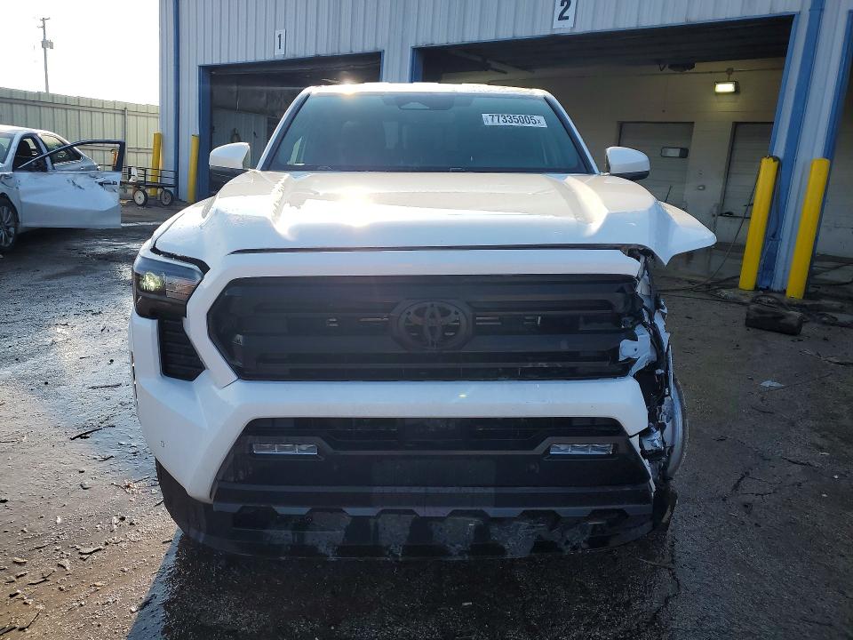 Photo 5 from auction – 2025 TOYOTA TACOMA with VIN 3TMLB5JN5SM198458