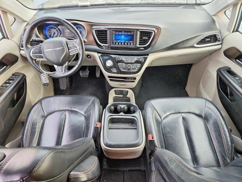 Photo 8 from auction – 2018 CHRYSLER PACIFICA with VIN 2C4RC1BGXJR119048