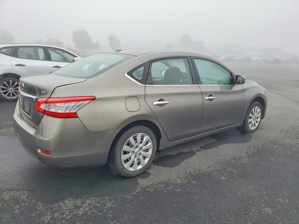 Photo 3 from auction – 2015 NISSAN SENTRA S with VIN 3N1AB7AP7FL628865