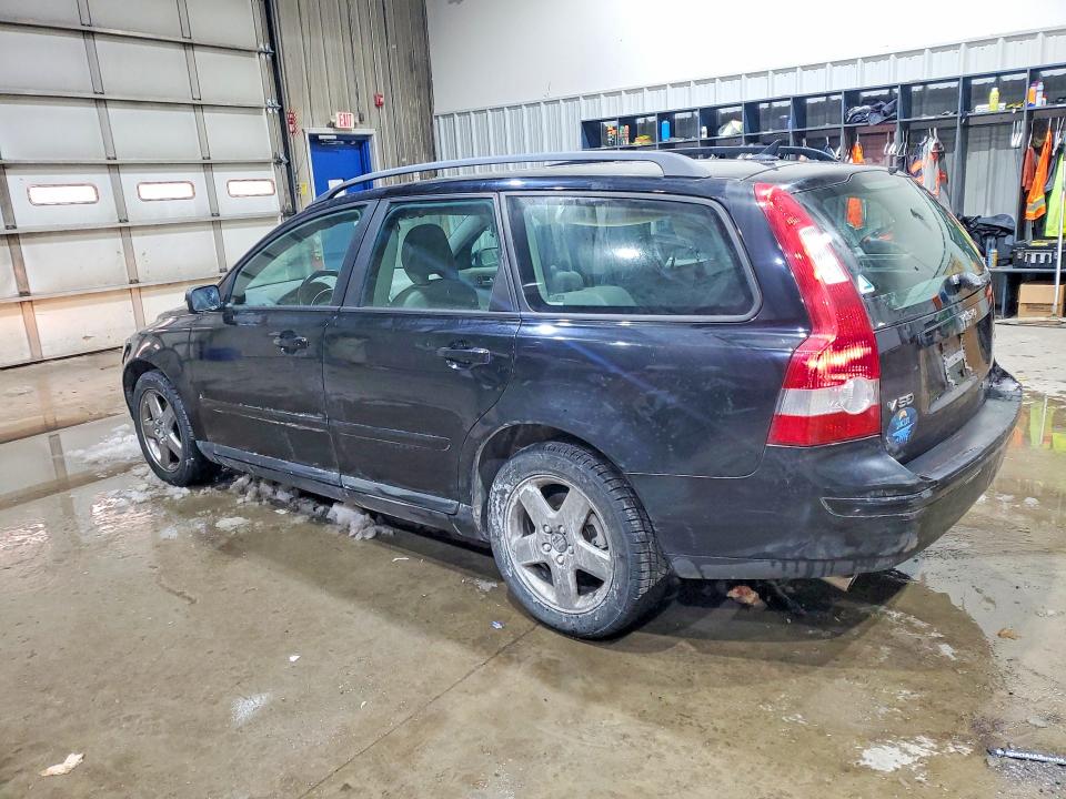 Photo 2 from auction – 2005 VOLVO V50 T5 with VIN YV1MJ682852076952