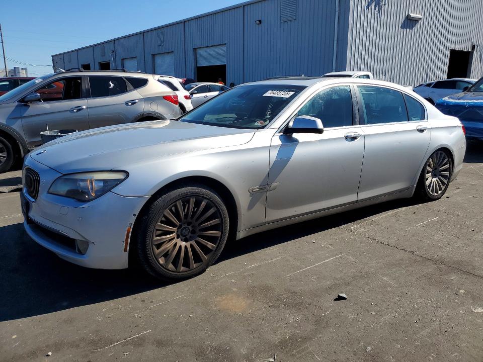 BMW 750 LI 2012 with VIN WBAKB8C50CDW84745 - Photo from auction