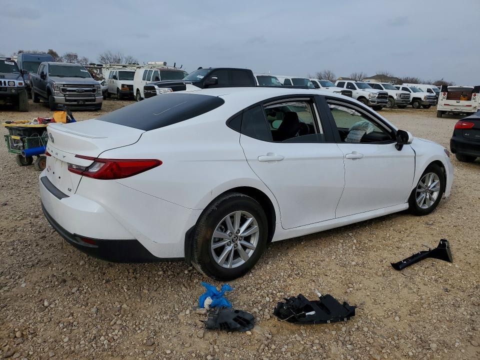 Photo 3 from auction – 2025 TOYOTA CAMRY with VIN 4T1DAACK8SU582163