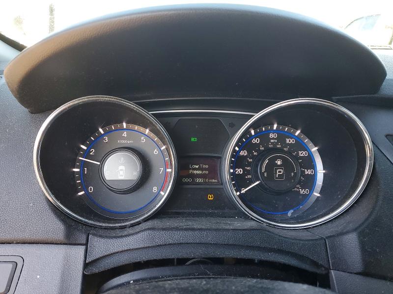 Photo 9 from auction – 2014 HYUNDAI SONATA with VIN 5NPEB4AC8EH932179