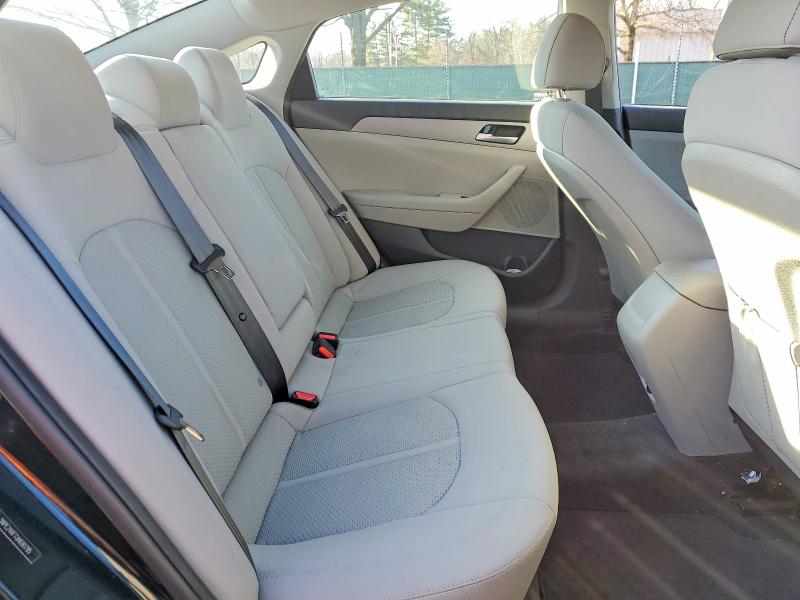 Photo 10 from auction – 2018 HYUNDAI SONATA with VIN 5NPE24AF7JH690795