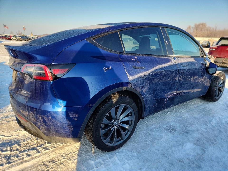 Фото 3 с аукциона – 2023 TESLA MODEL Y с VIN 7SAYGAEE9PF871700