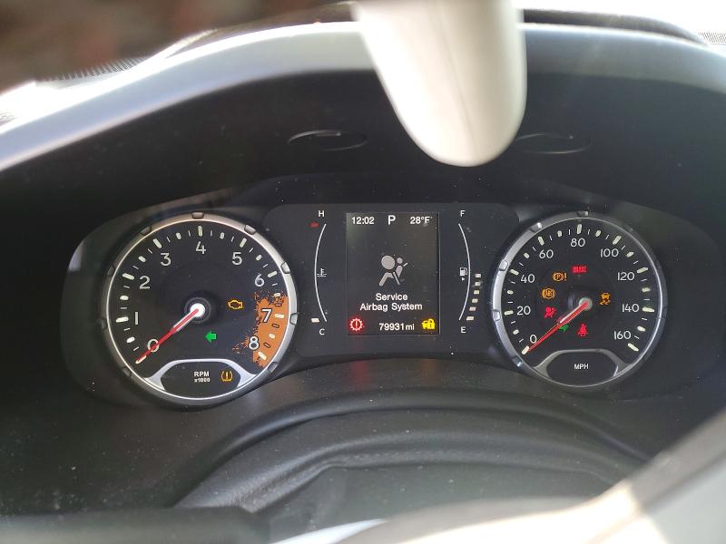 Photo 9 from auction – 2015 JEEP RENEGADE with VIN ZACCJBBT5FPB51951