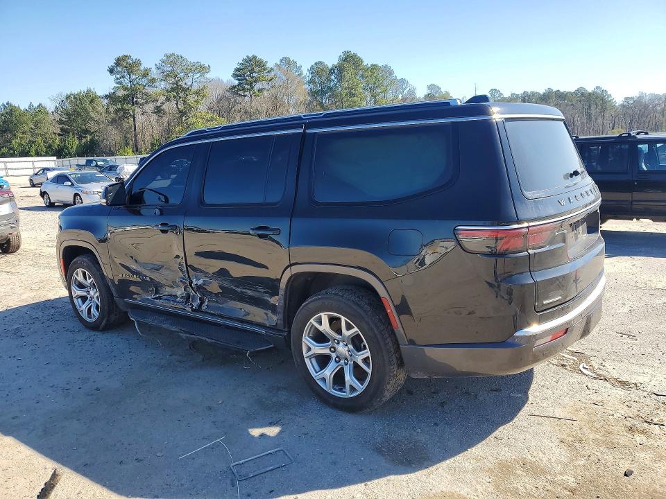 Photo 2 from auction – 2022 JEEP WAGONEER with VIN 1C4SJVBT0NS127451