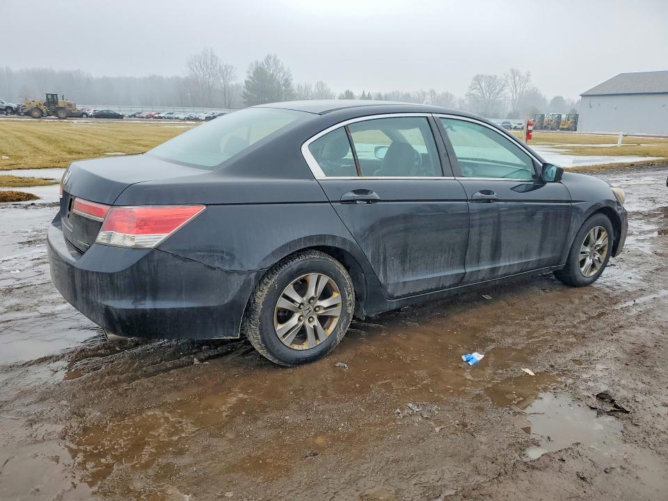 Photo 3 from auction – 2012 HONDA ACCORD with VIN 1HGCP2F61CA038319