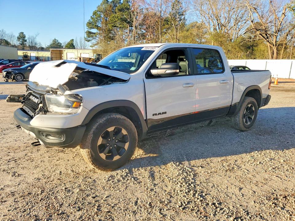 RAM 1500 2019 with VIN 1C6SRFLT0KN550688 - Photo from auction
