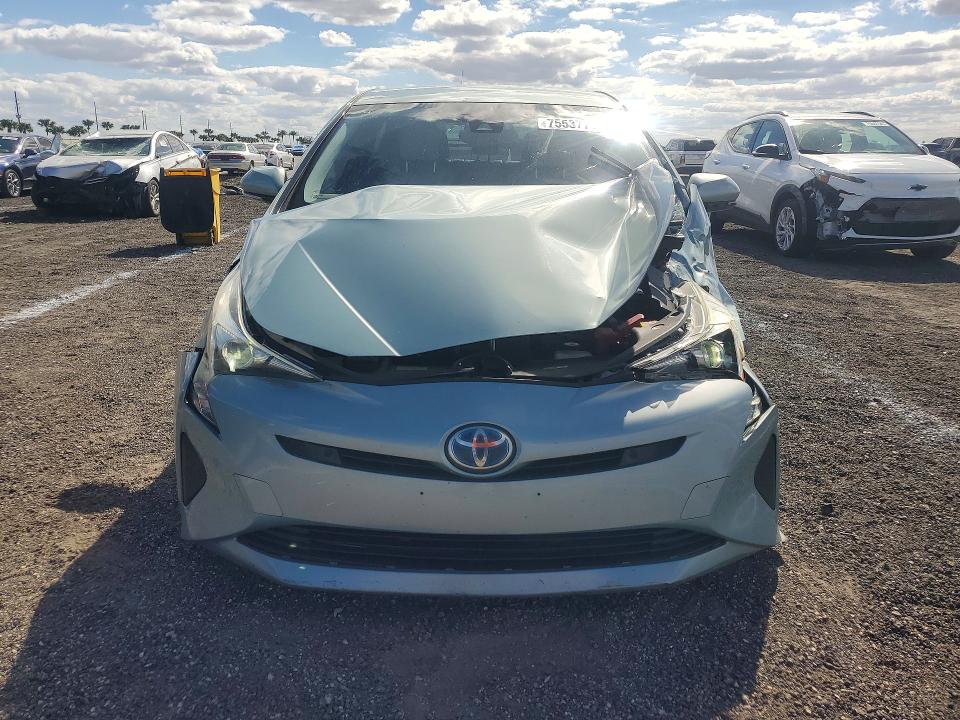 Photo 5 from auction – 2018 TOYOTA PRIUS with VIN JTDKARFU1J3057392