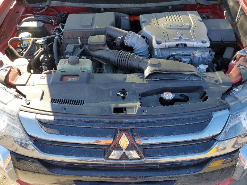 Photo 12 from auction – 2018 MITSUBISHI OUTLANDER with VIN JA4J24A52JZ027482