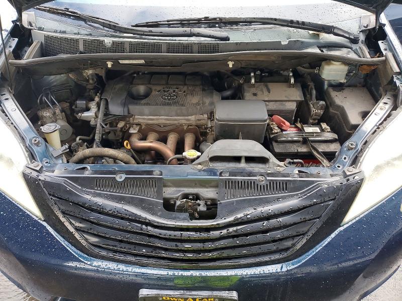 Photo 12 from auction – 2012 TOYOTA SIENNA BAS with VIN 5TDKA3DC2CS012518