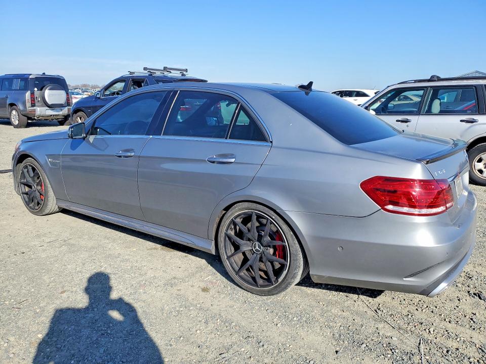 Photo 2 from auction – 2014 MERCEDES-BENZ E 63 AMG-S with VIN WDDHF7GB2EA964379