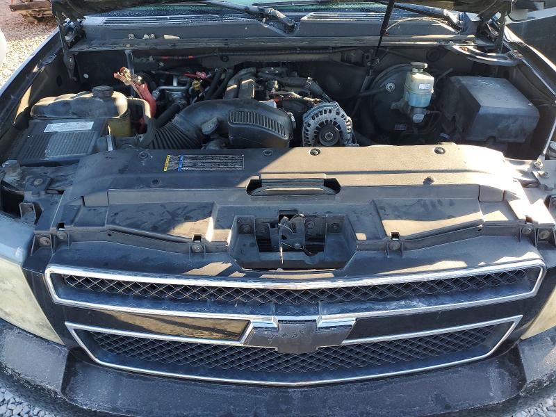 Photo 12 from auction – 2008 CHEVROLET TAHOE with VIN 1GNFC13088R100915