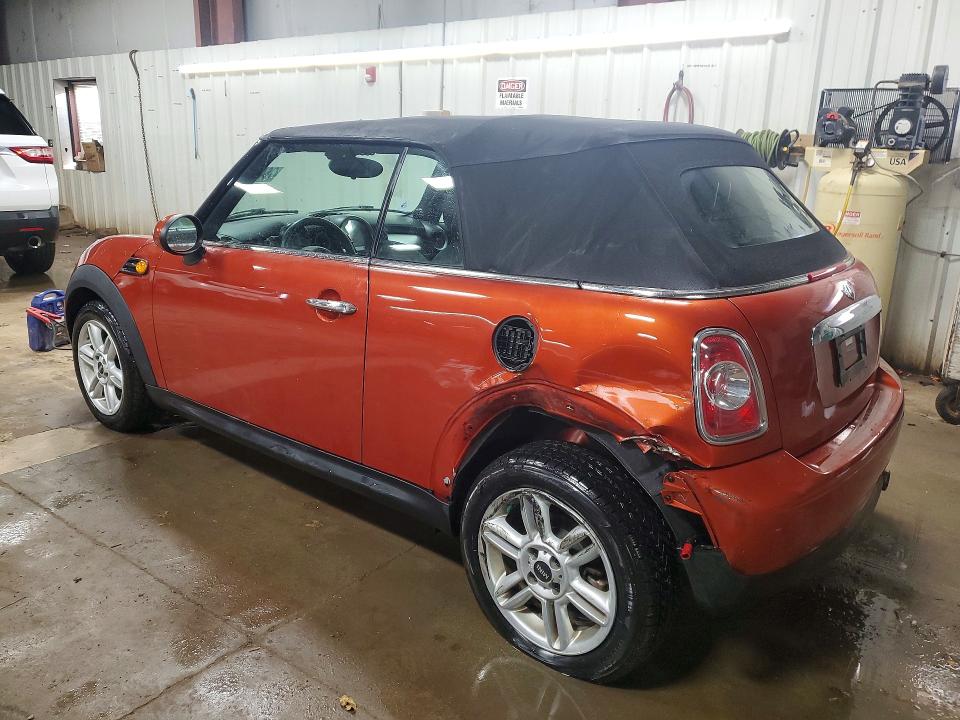 Photo 2 from auction – 2015 MINI COOPER with VIN WMWZN3C50FT861801