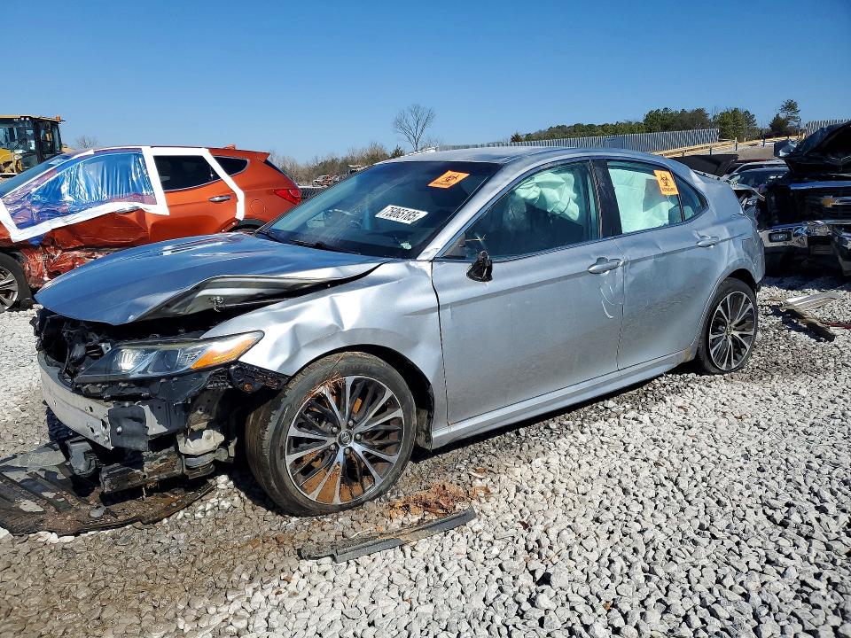 Photo 1 from auction – 2020 TOYOTA CAMRY with VIN 4T1G11AK3LU893744