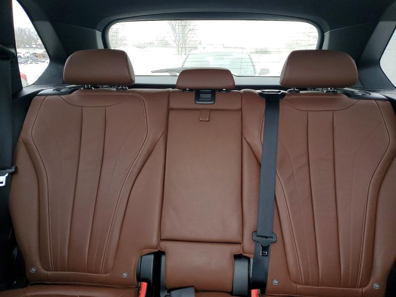 Photo 10 from auction – 2017 BMW X5 XDRIVE3 with VIN 5UXKR0C39H0V83781
