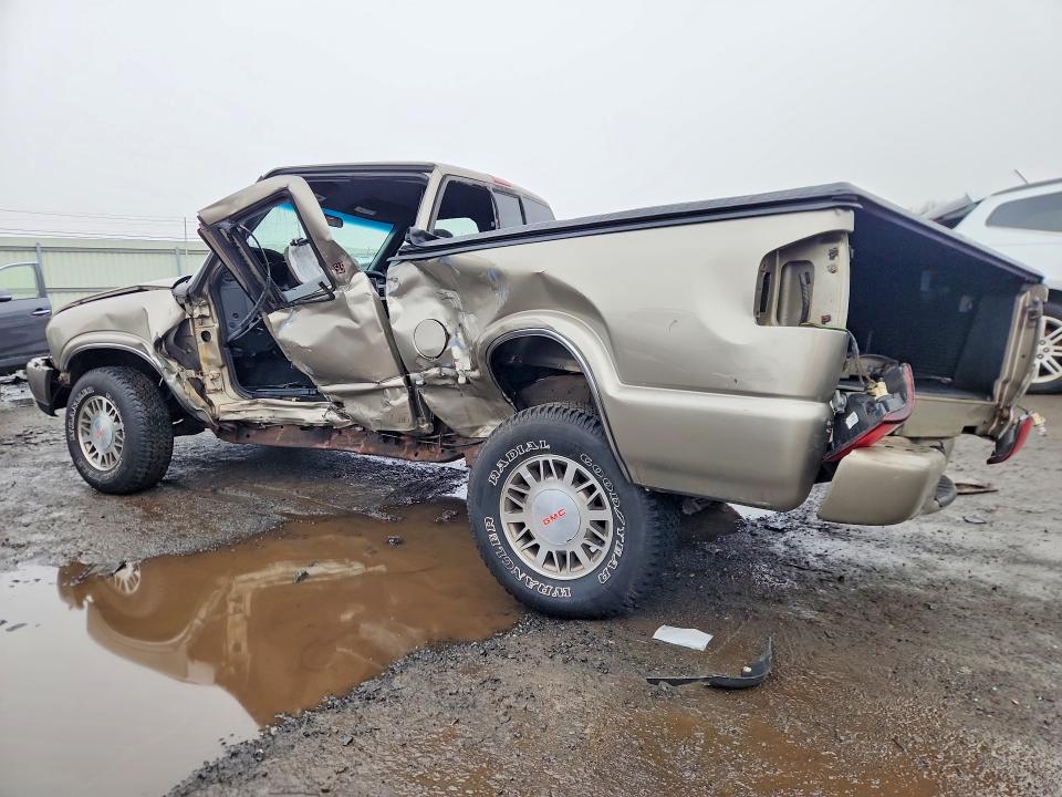 Zdjęcie 2 z aukcji – 2000 GMC SONOMA z VIN 1GTDT19W7Y8304476