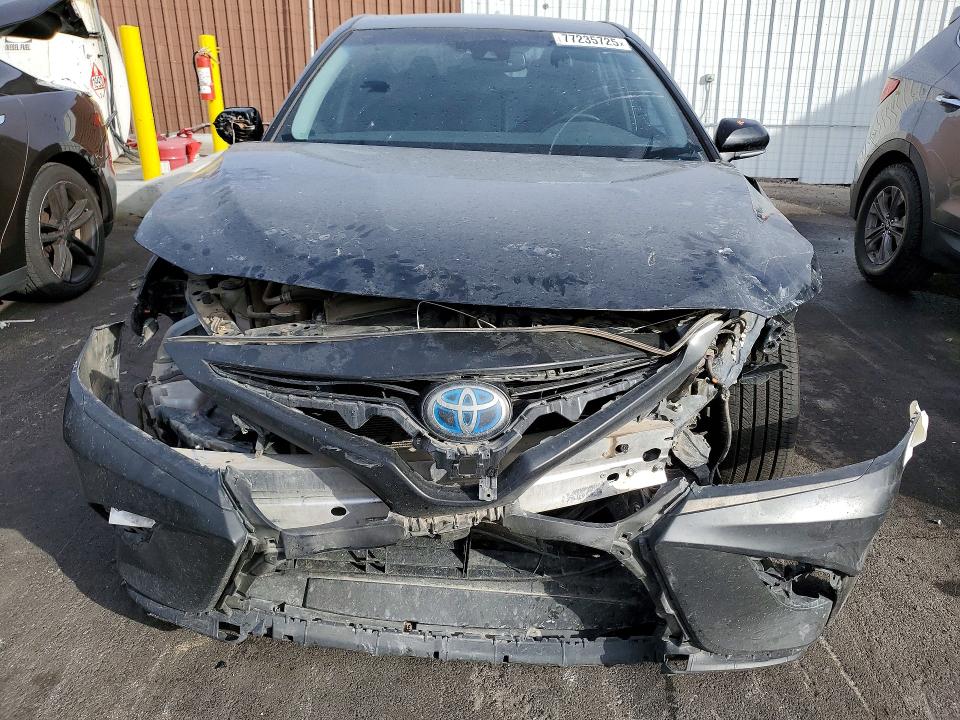 Photo 5 from auction – 2020 TOYOTA CAMRY with VIN 4T1J31AK4LU521281