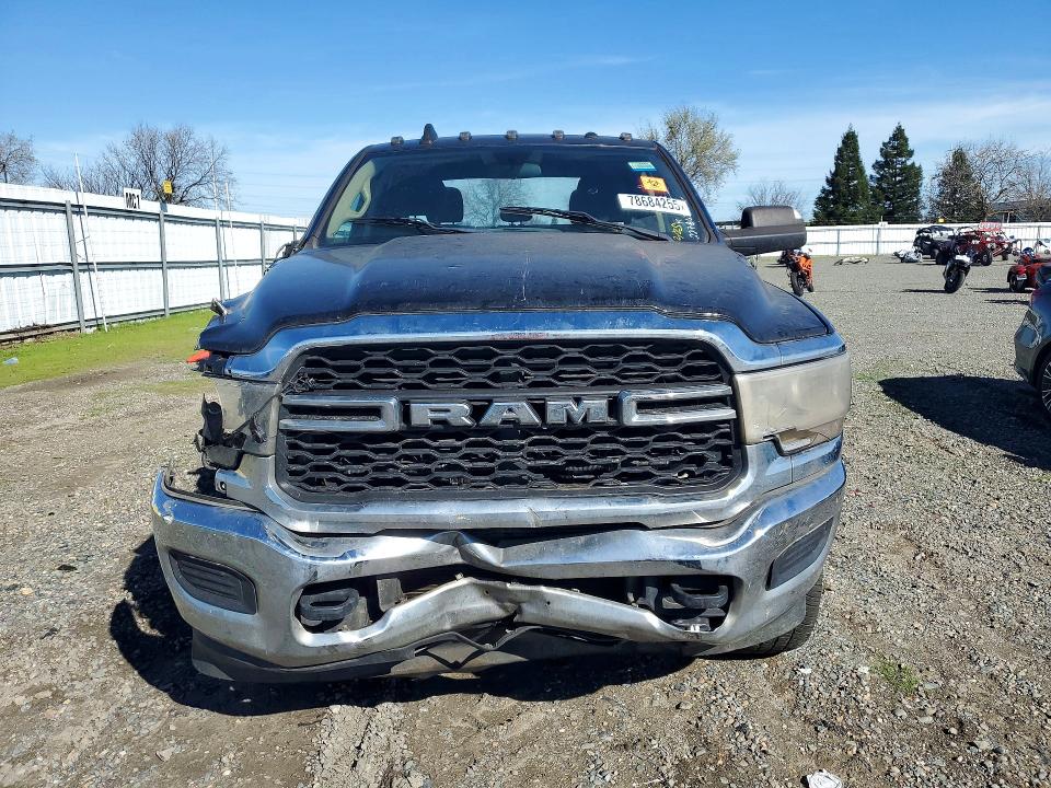 Photo 5 from auction – 2020 RAM 2500 with VIN 3C6UR5CL6LG227663